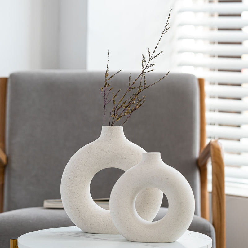 Nordic Ceramic Vase for Pampas Grass, Donut Flower Pot, Aesthetic Home Decor Accessories for Content Creators